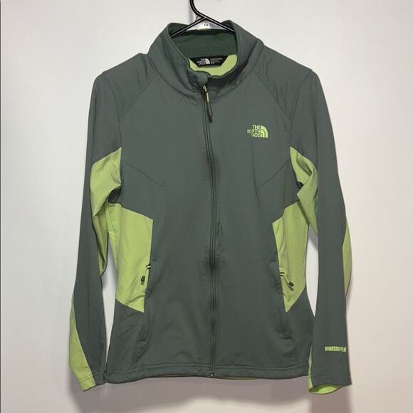 The North Face Green Ski & Snow Jacket with Dynamic Color Blocking - Picture 1 of 7